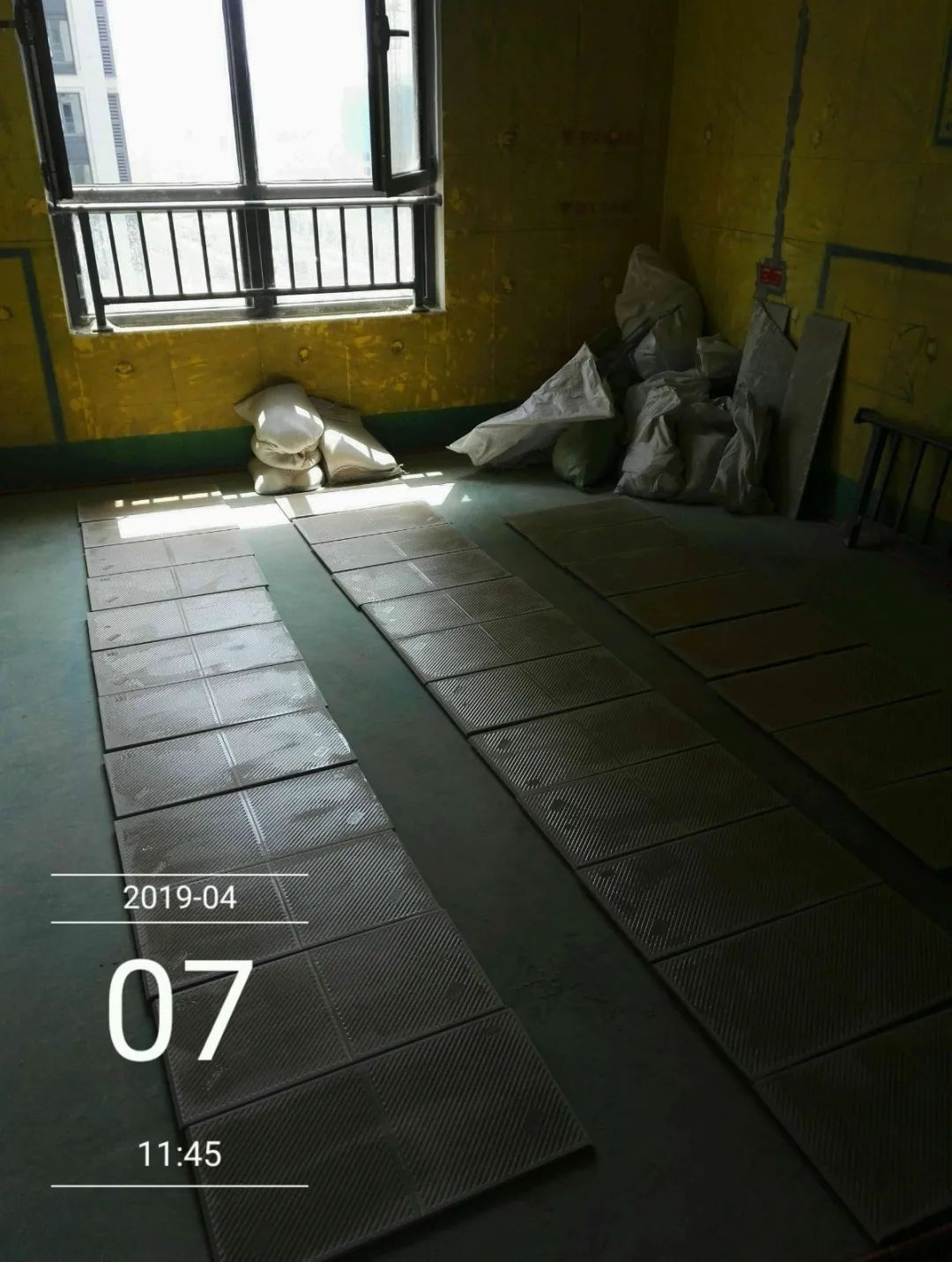 孟憲濤_保利國際社區(qū)115㎡現(xiàn)代北歐--簡潔明亮之家，一人獨居太愜意！30工地一覽
